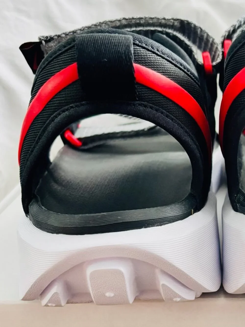 Nike Canyon Men's Sport Sandals Gray Black Red Size 12 Adjustable Comfort